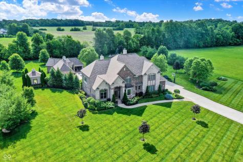 4217 Whitetail Woods Drive Bargersville IN 46106