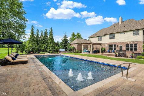 4217 Whitetail Woods Drive Bargersville IN 46106