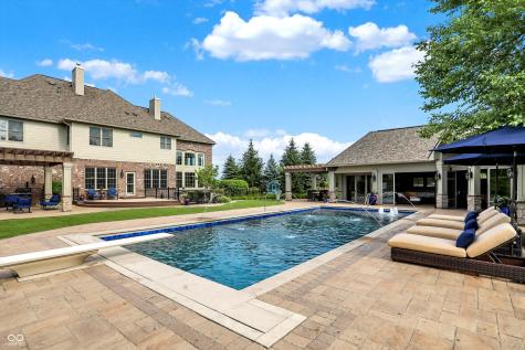 4217 Whitetail Woods Drive Bargersville IN 46106