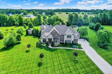 4217 Whitetail Woods Drive Bargersville IN 46106