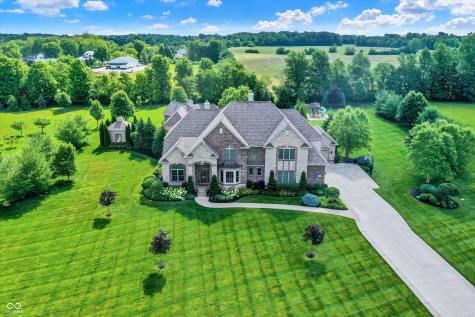 4217 Whitetail Woods Drive Bargersville IN 46106