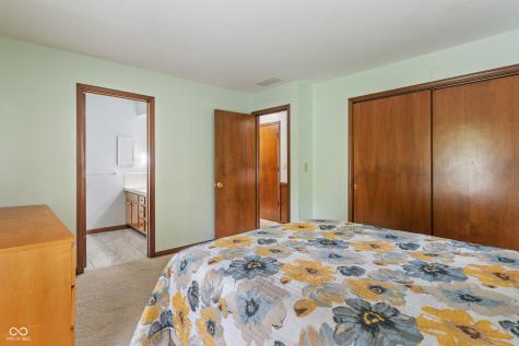 11415 Central Drive E Carmel IN 46032