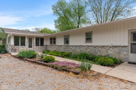 11415 Central Drive E Carmel IN 46032