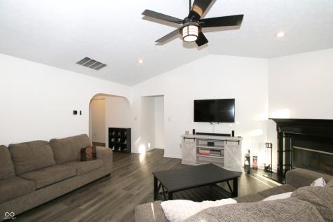 6121 E Solitude Court Camby IN 46113