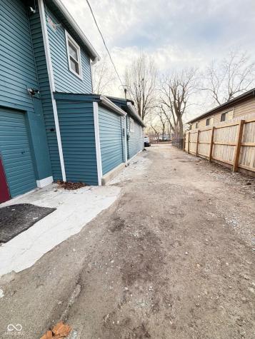 2029 Kildare Avenue Indianapolis IN 46218