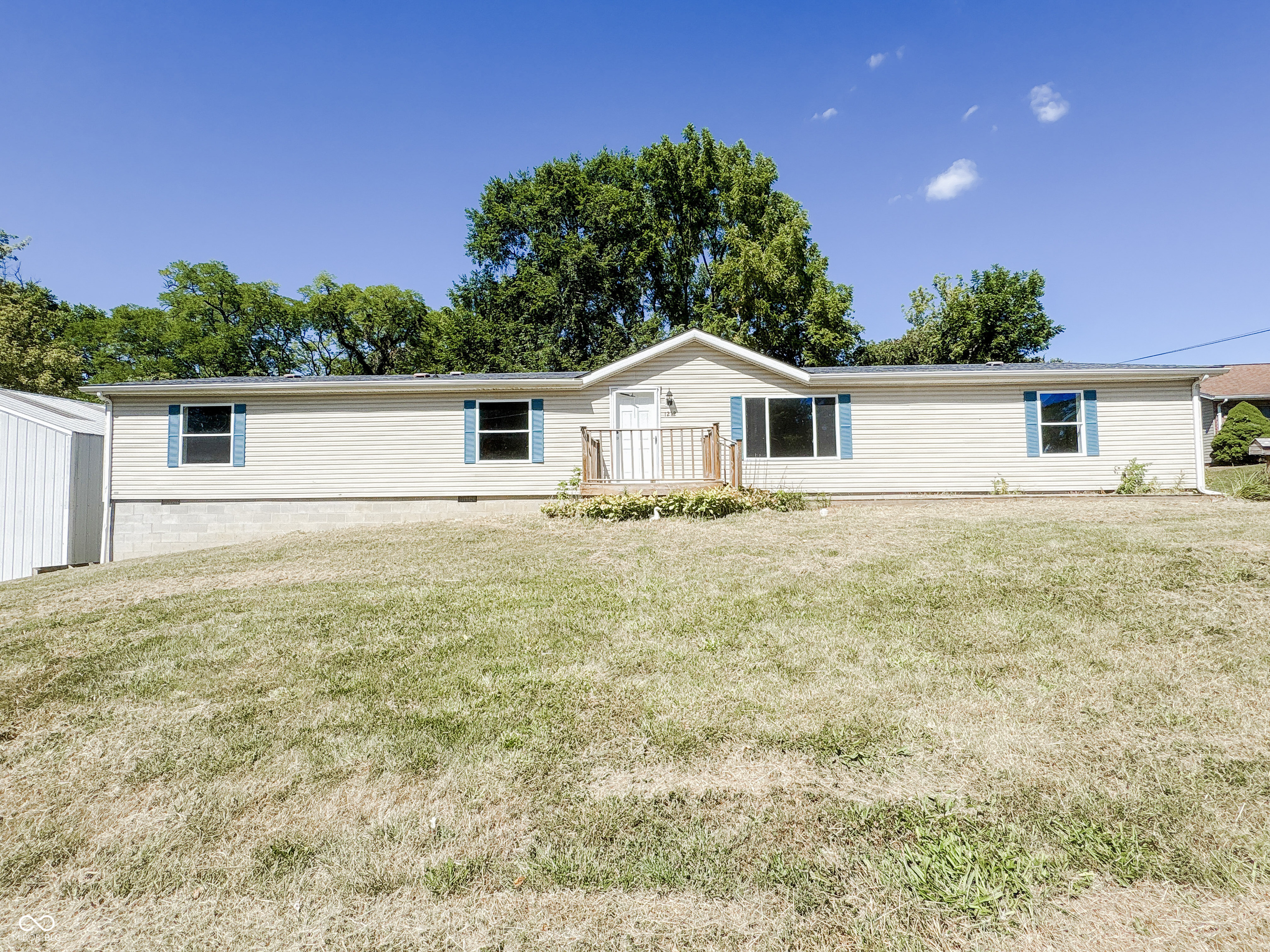 1212 W 9th Street Connersville IN 47331