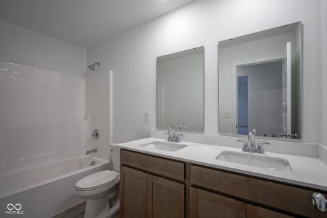 7454 Allesley Drive Avon IN 46123