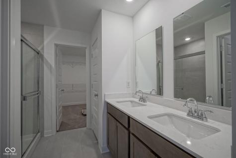 7454 Allesley Drive Avon IN 46123