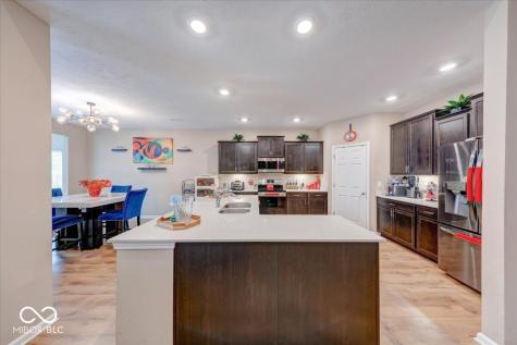 10119 Caprock Canyon Drive Indianapolis IN 46229
