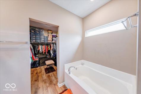 10119 Caprock Canyon Drive Indianapolis IN 46229