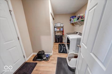 10119 Caprock Canyon Drive Indianapolis IN 46229
