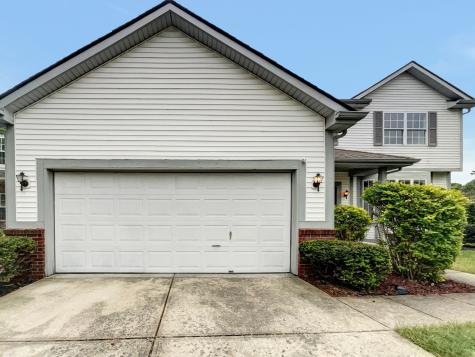 10561 Camille Court Indianapolis IN 46236