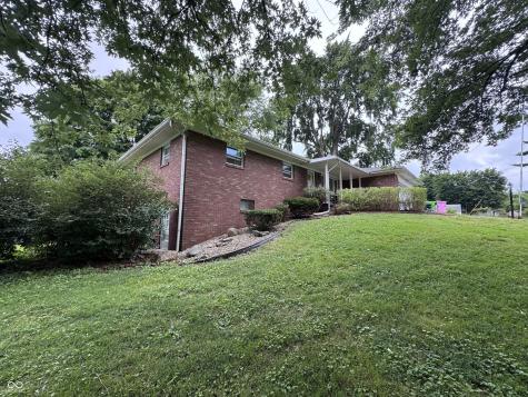 1121 Mill Street Crawfordsville IN 47933