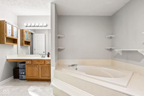 2508 Gadwall Circle Indianapolis IN 46234