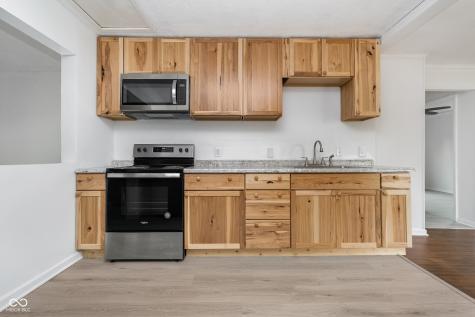 501 Manhattan Avenue Indianapolis IN 46241