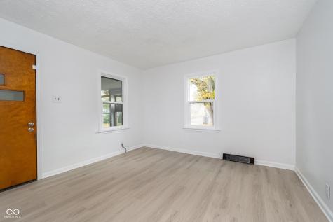 501 Manhattan Avenue Indianapolis IN 46241