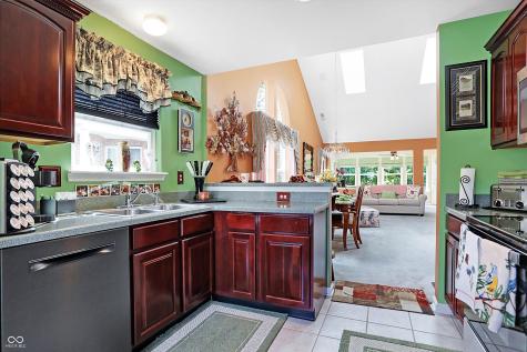 1325 Estuary Drive Indianapolis IN 46217