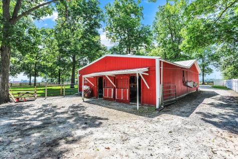 10910 W Us Highway 40 Charlottesville IN 46117