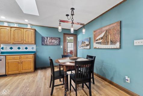 10910 W Us Highway 40 Charlottesville IN 46117