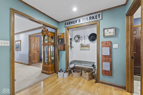 10910 W Us Highway 40 Charlottesville IN 46117