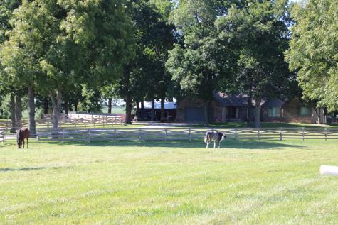 10910 W Us Highway 40 Charlottesville IN 46117