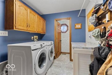 10910 W Us Highway 40 Charlottesville IN 46117