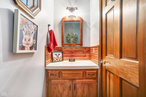 10910 W Us Highway 40 Charlottesville IN 46117