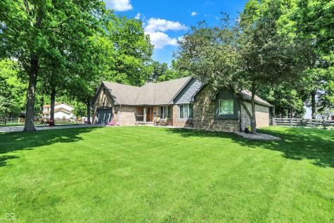 10910 W Us Highway 40 Charlottesville IN 46117