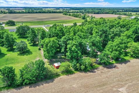 10910 W Us Highway 40 Charlottesville IN 46117