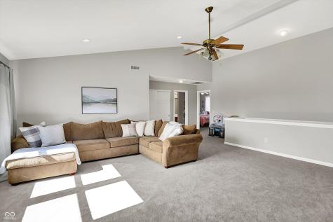241 Green Meadow Drive Indianapolis IN 46229