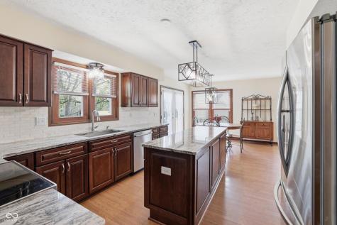 1003 Saratoga Circle Carmel IN 46280