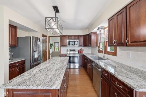 1003 Saratoga Circle Carmel IN 46280
