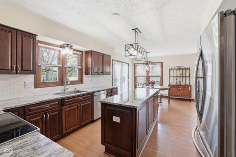 1003 Saratoga Circle Carmel IN 46280