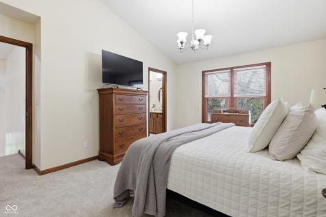 1003 Saratoga Circle Carmel IN 46280