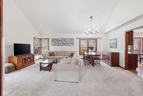 1003 Saratoga Circle Carmel IN 46280