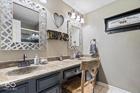 7345 Monon Circle Indianapolis IN 46256