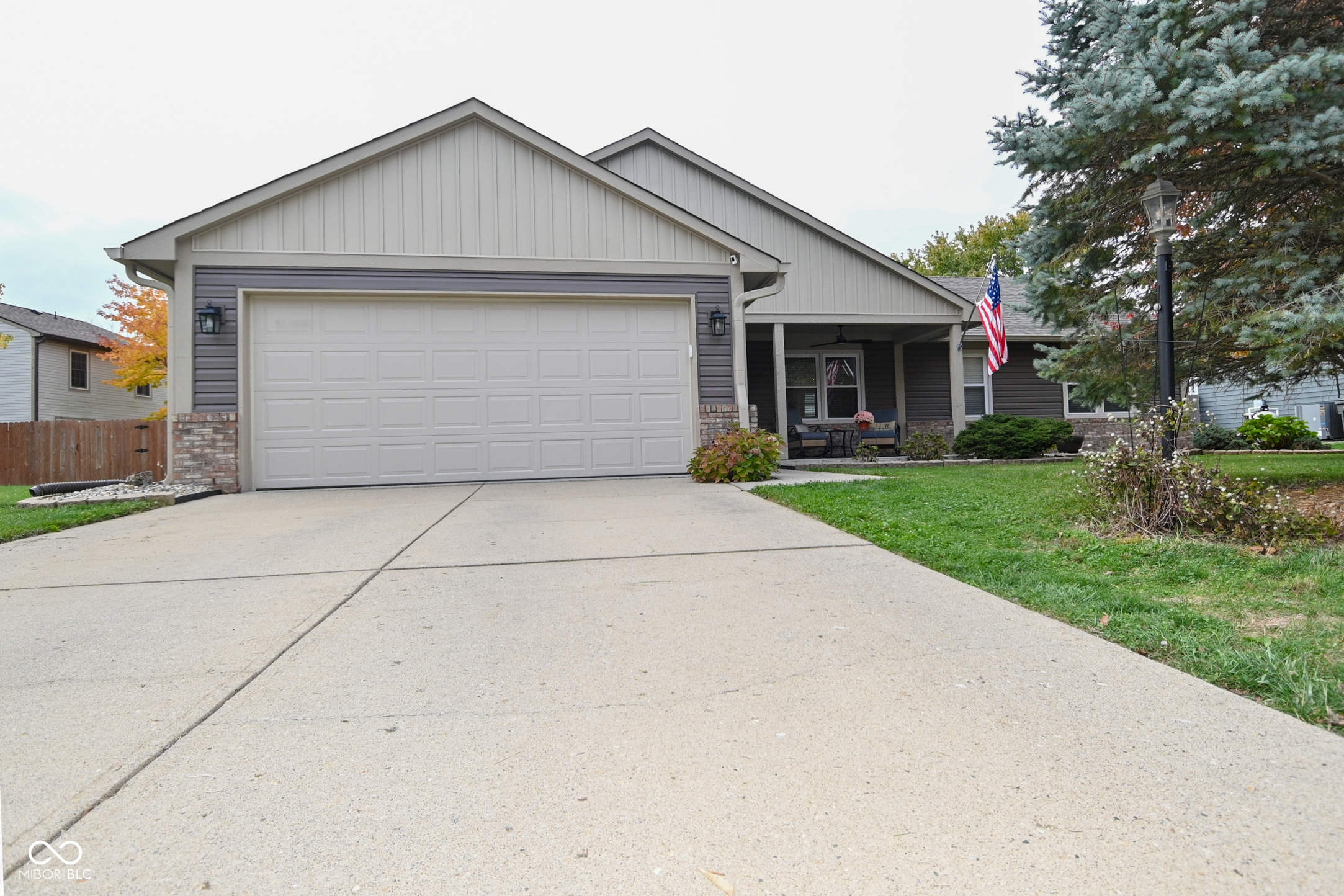 5816 Spring Oaks Way Indianapolis IN 46237