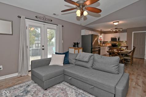 5816 Spring Oaks Way Indianapolis IN 46237