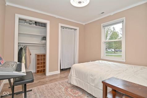 5816 Spring Oaks Way Indianapolis IN 46237