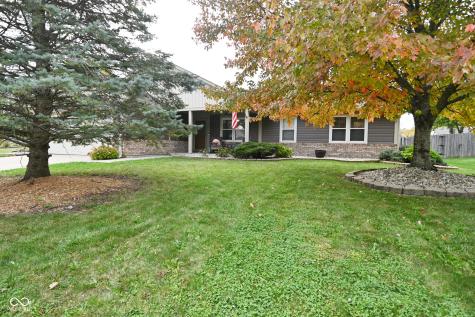 5816 Spring Oaks Way Indianapolis IN 46237