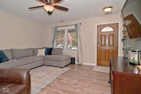 5816 Spring Oaks Way Indianapolis IN 46237