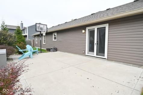 5816 Spring Oaks Way Indianapolis IN 46237