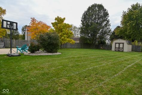 5816 Spring Oaks Way Indianapolis IN 46237