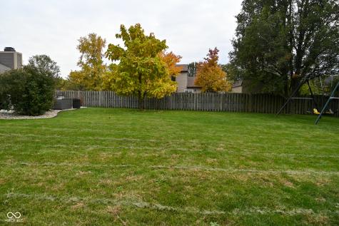 5816 Spring Oaks Way Indianapolis IN 46237