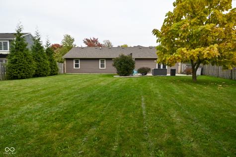 5816 Spring Oaks Way Indianapolis IN 46237