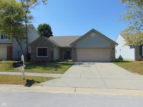 8402 Crosser Drive Indianapolis IN 46237