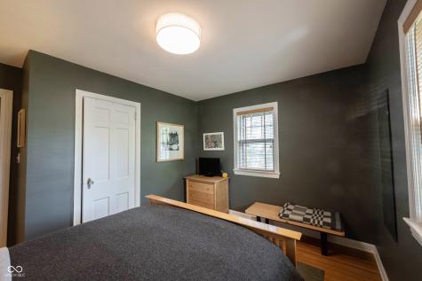 5402 Rosslyn Avenue Indianapolis IN 46220