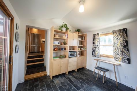 5402 Rosslyn Avenue Indianapolis IN 46220