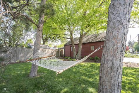 5402 Rosslyn Avenue Indianapolis IN 46220