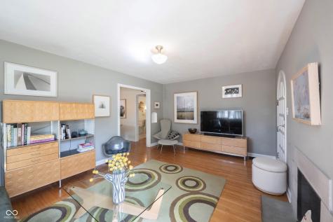 5402 Rosslyn Avenue Indianapolis IN 46220